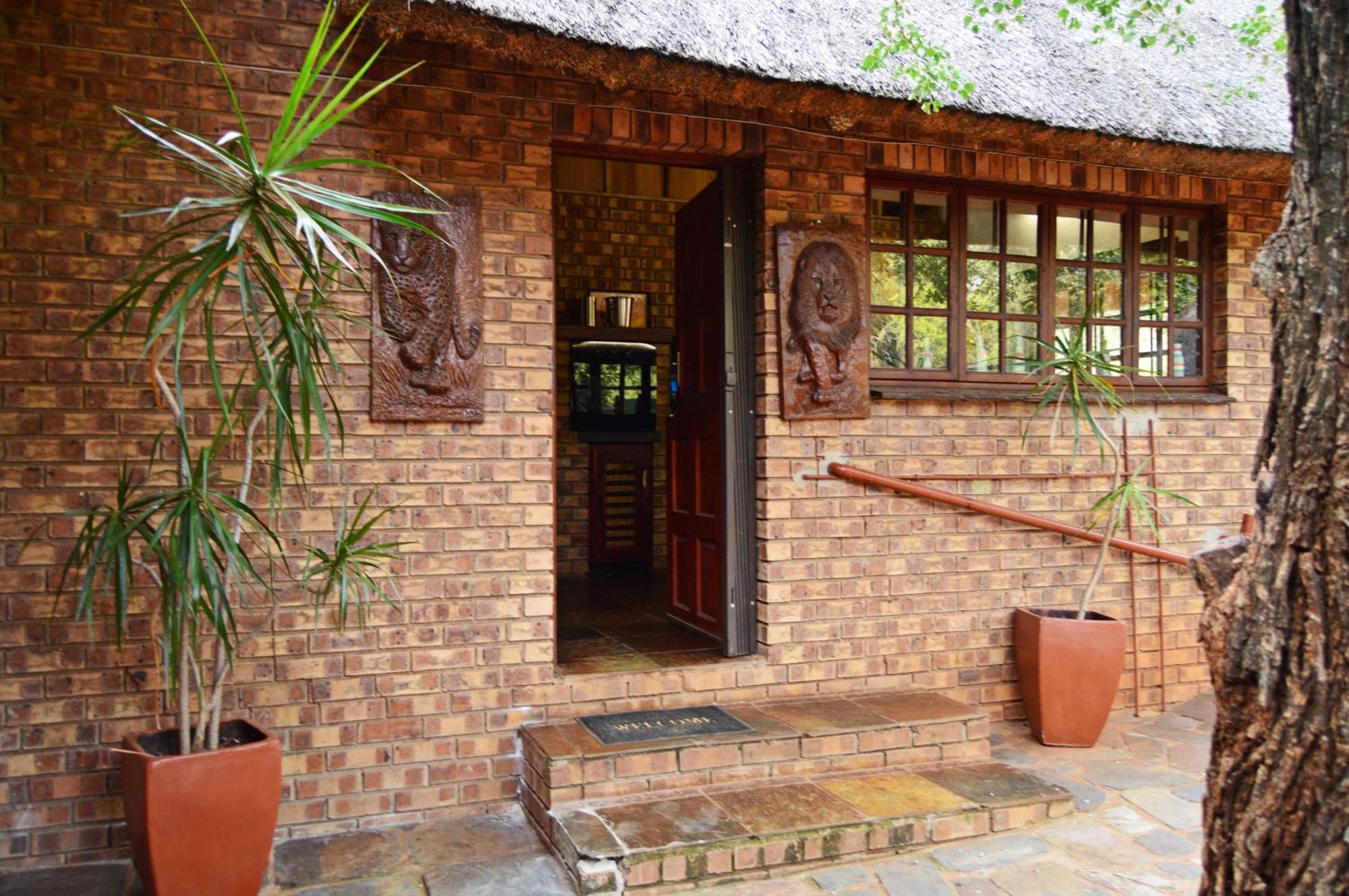 Bona Ngwenya Lodge & Safaris Marloth Park Luaran gambar